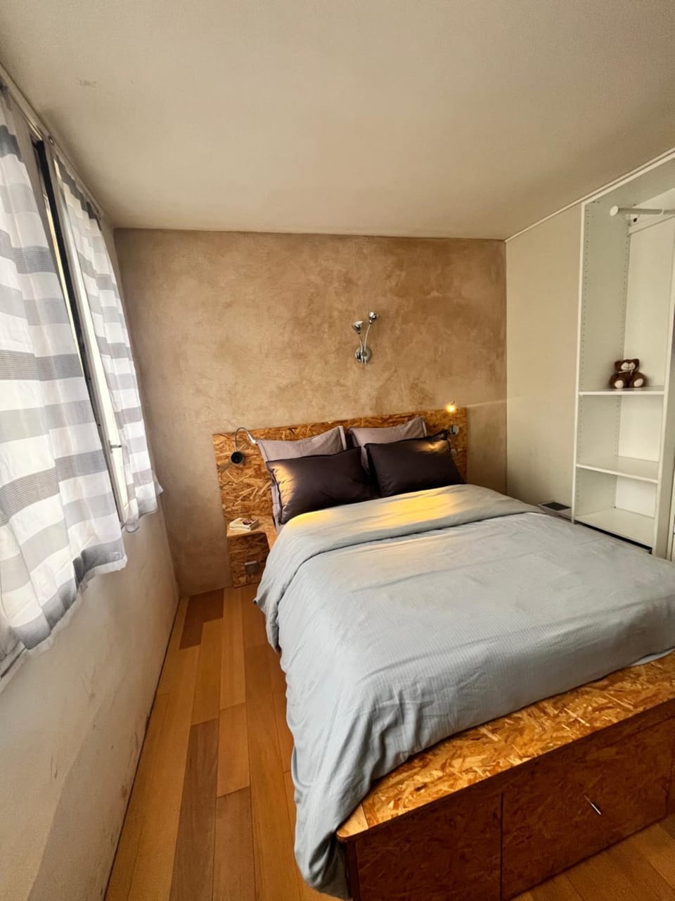 Bed, Photo of the whole room, Bedroom, wardrobe