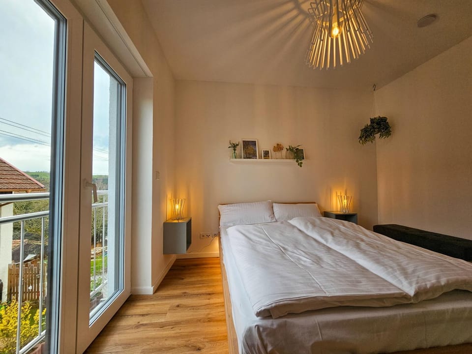 Bed, View (from property/room), Bedroom