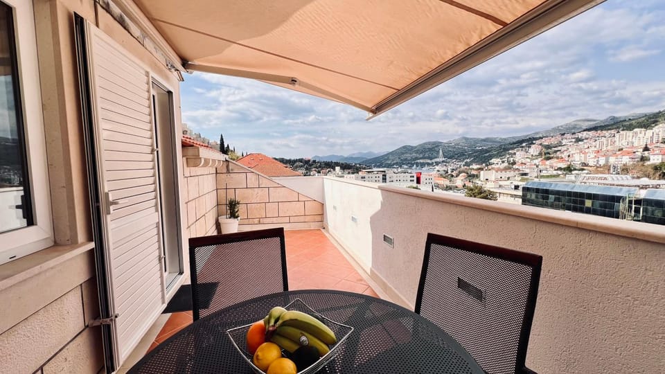 Balcony/Terrace, Balcony/Terrace