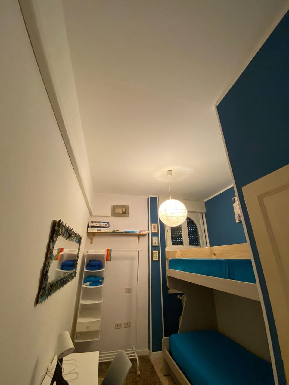 Bed, Photo of the whole room, Bedroom, bunk bed