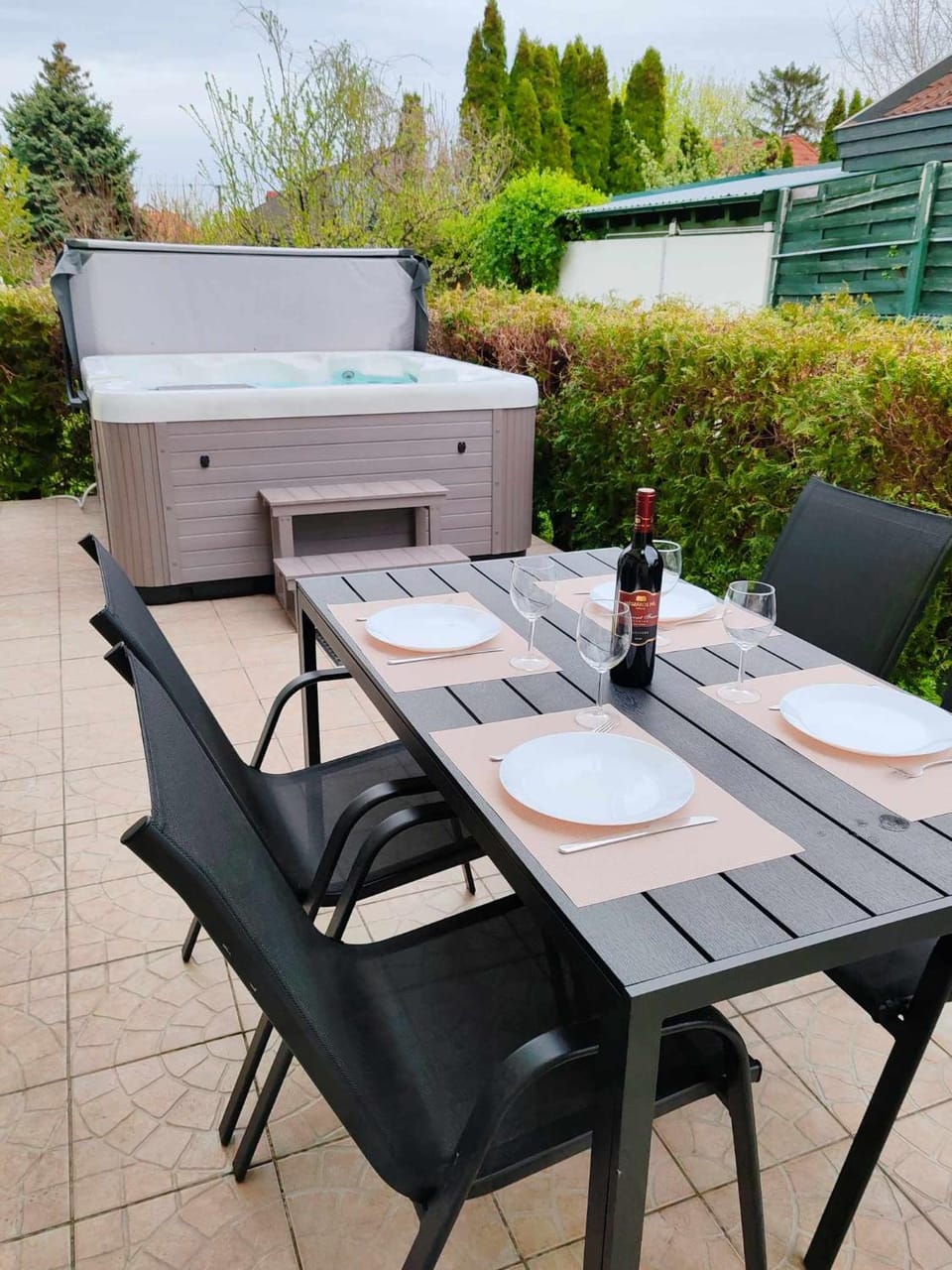 Patio, Hot Tub