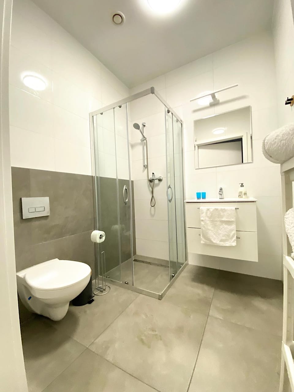 Apartimento Hydral Valore Apartment in Wroclaw