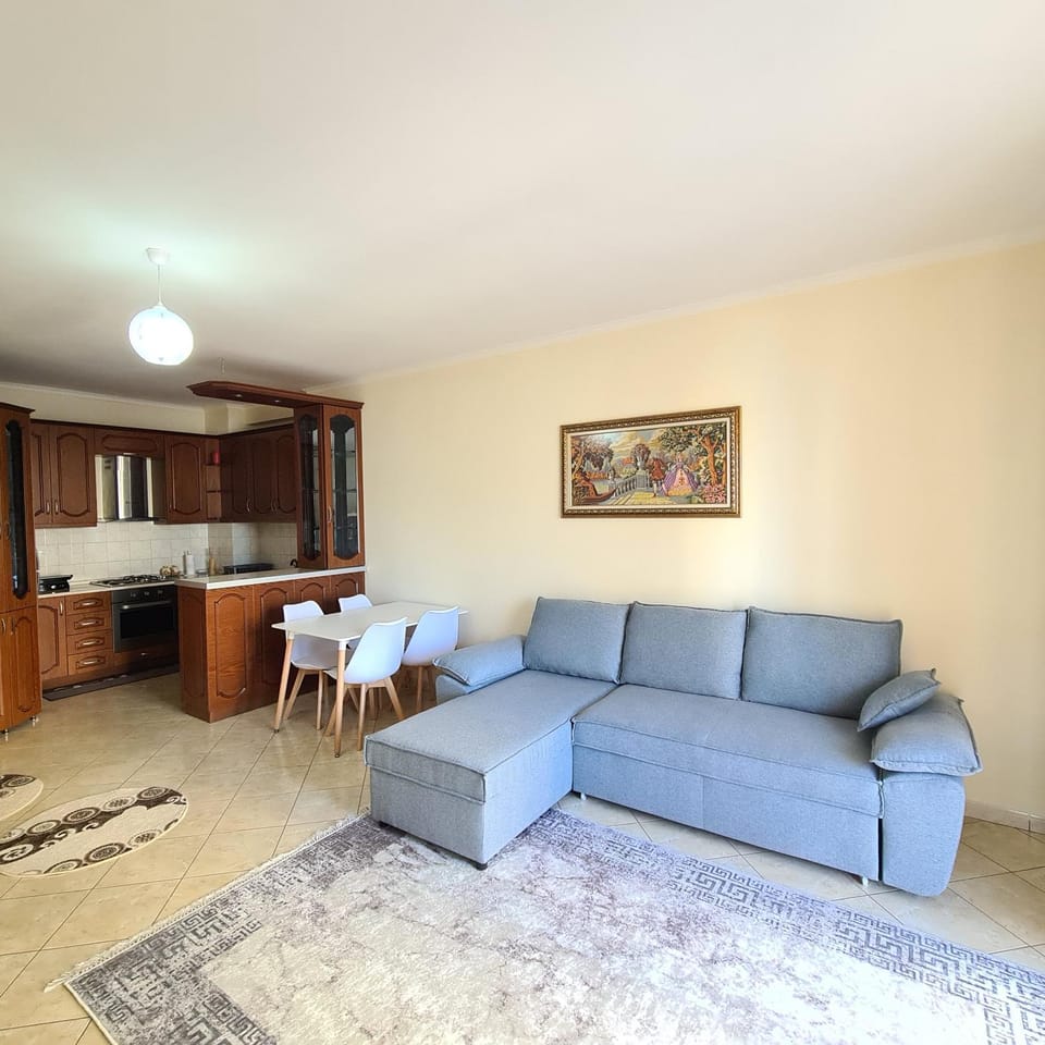 Kitchen or kitchenette, Living room, Seating area, Dining area, pet friendly, stove