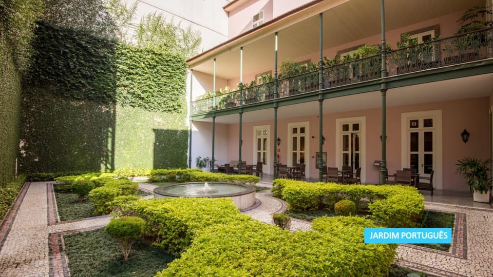 Property building, Patio, Garden, Lounge or bar