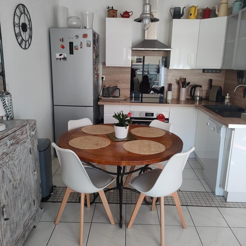 Douceur et cocooning direct aéroport et Arkea Arena Apartment in Bordeaux