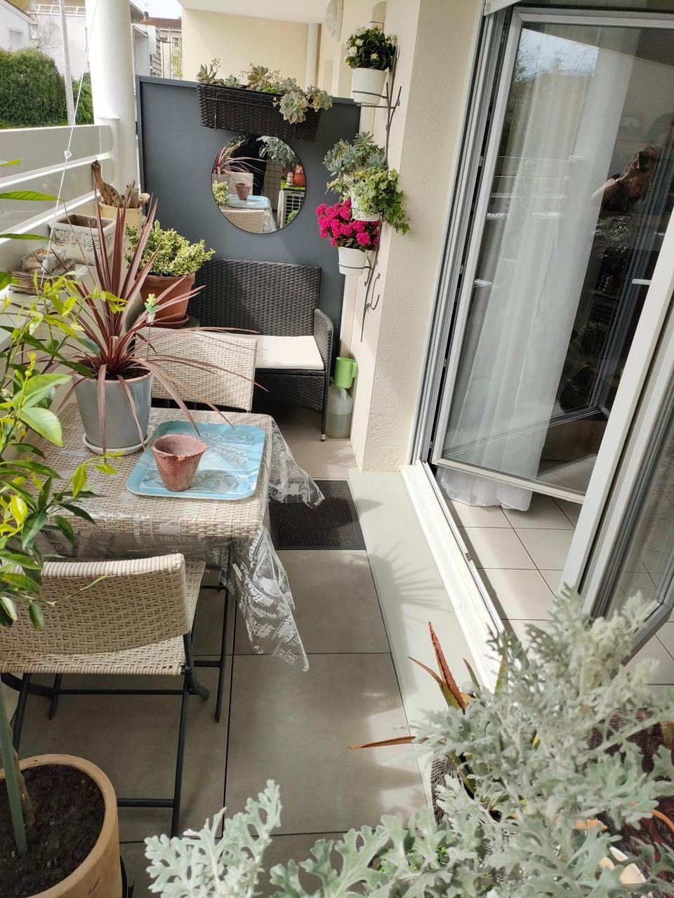 Balcony/Terrace, Dining area