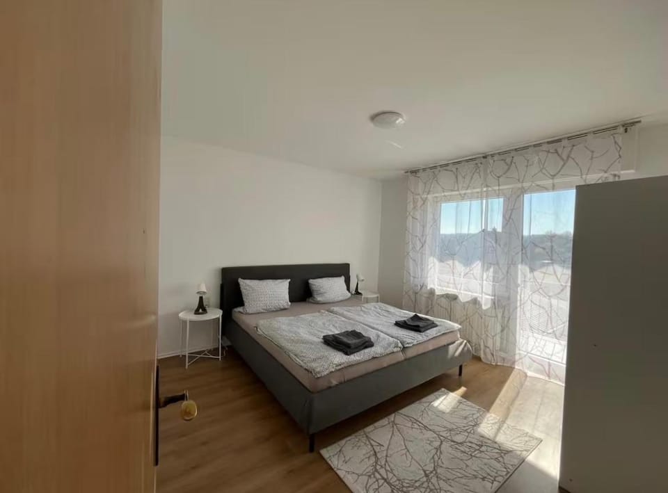 Bed, Photo of the whole room, Bedroom, towels, wardrobe