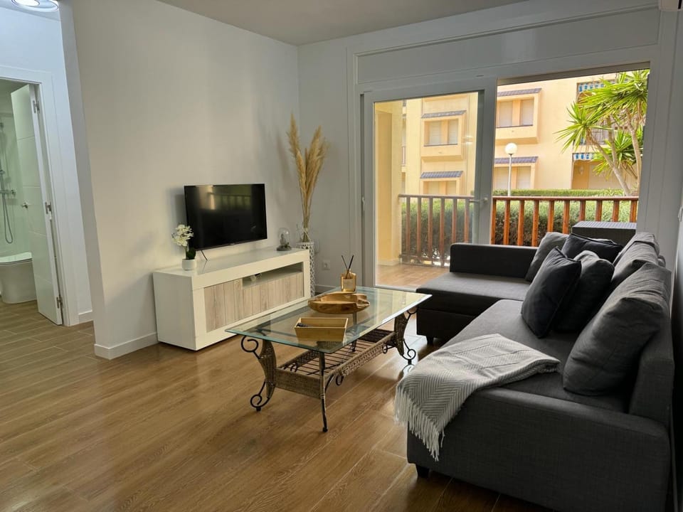 Communal lounge/ TV room, Evening entertainment