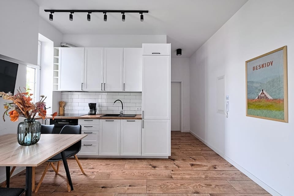 TV and multimedia, Kitchen or kitchenette