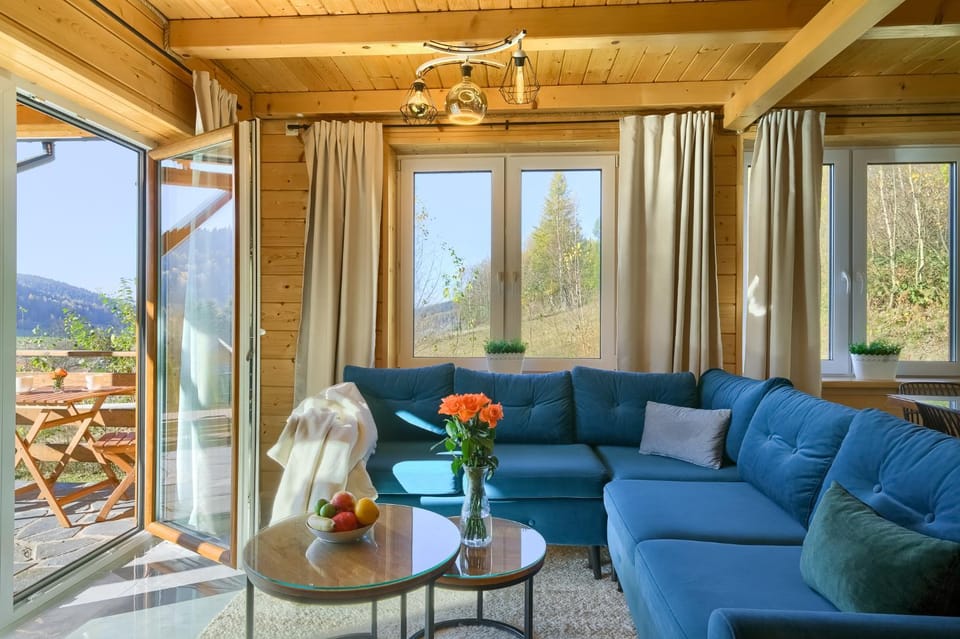 View (from property/room), View (from property/room), Living room, Mountain view, Mountain view