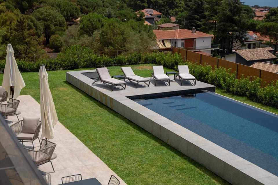 Day, Pool view, Pool view, Swimming pool, Time of day