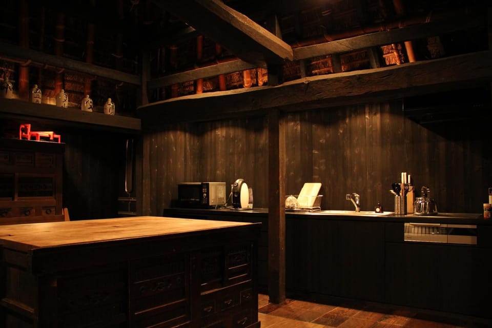 Kitchen or kitchenette