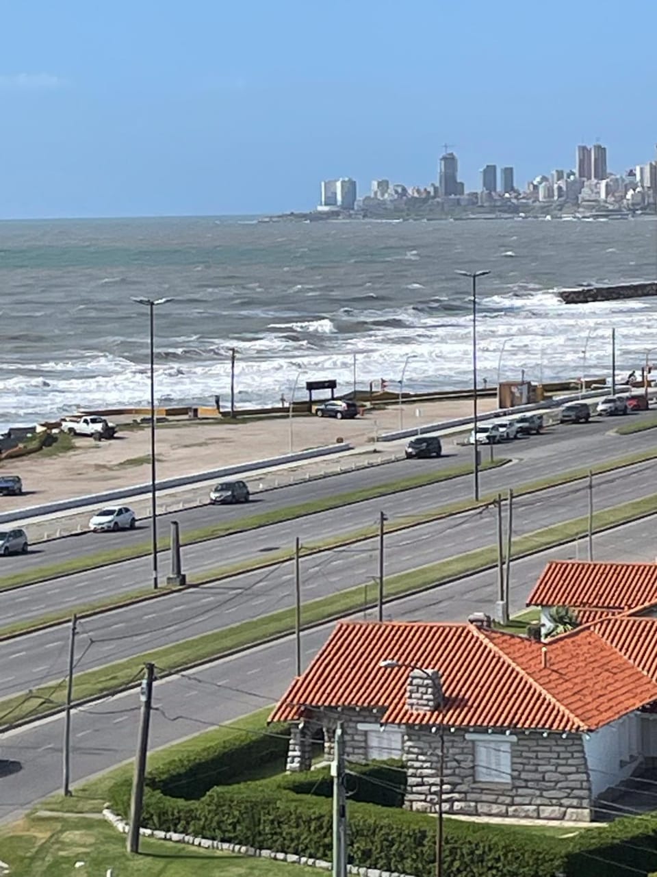 City view, Sea view