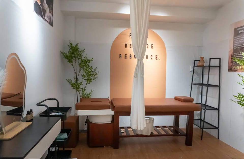 Massage, Spa and wellness centre/facilities