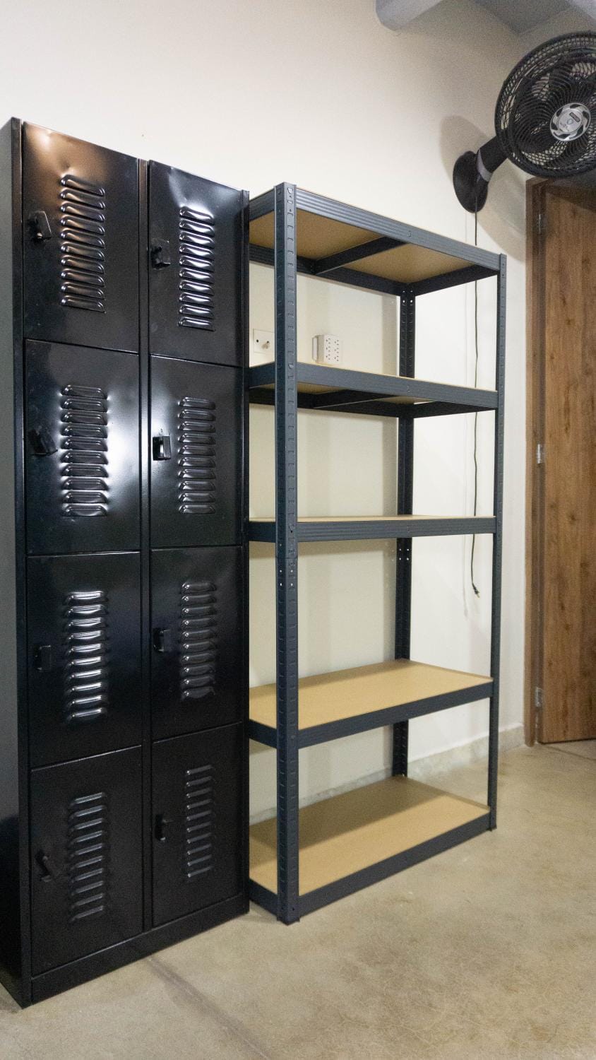 locker, wardrobe