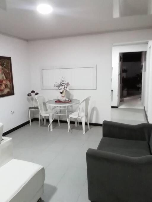 apartamento aura House in Cali