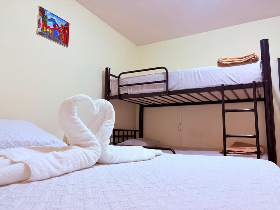 Blue Moon Hostel Bed and Breakfast in Antigua Guatemala