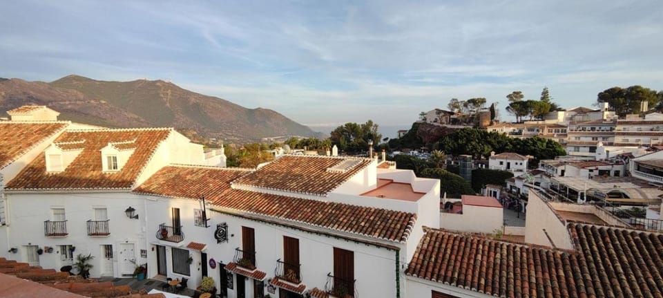 City view, Mountain view, Street view