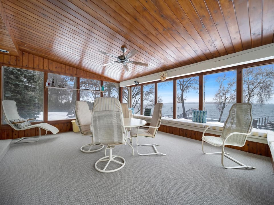 Seating area, Lake view