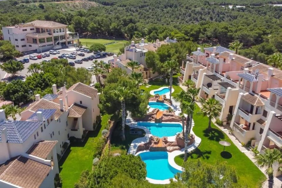 Fantastic 3 Bed Townhouse opposite Las Ramblas Golf Club House in Vega Baja del Segura