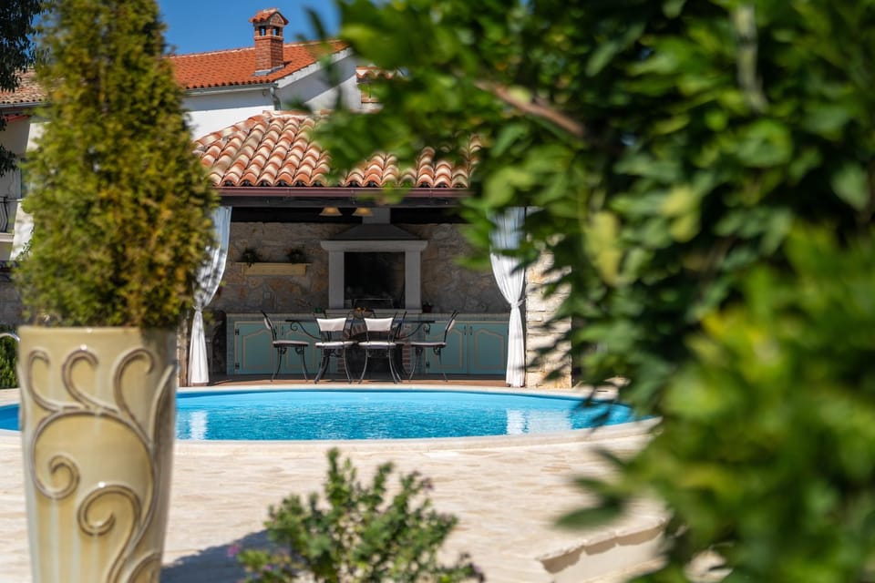 Villa Marianne with heated pool Villa in Istria County