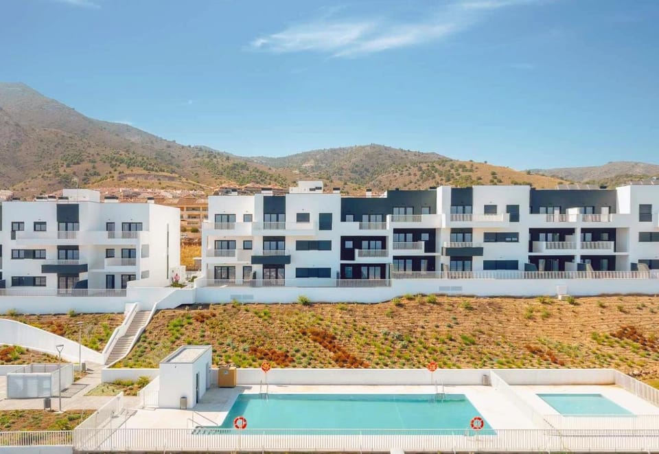 Property building, Mountain view, Pool view