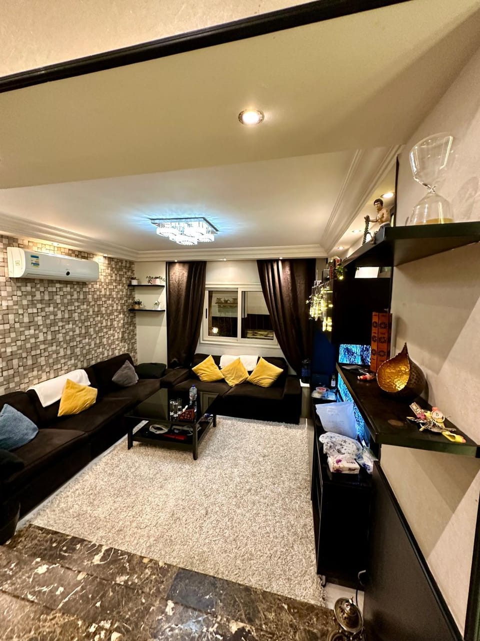 TV and multimedia, Living room, Photo of the whole room, Seating area