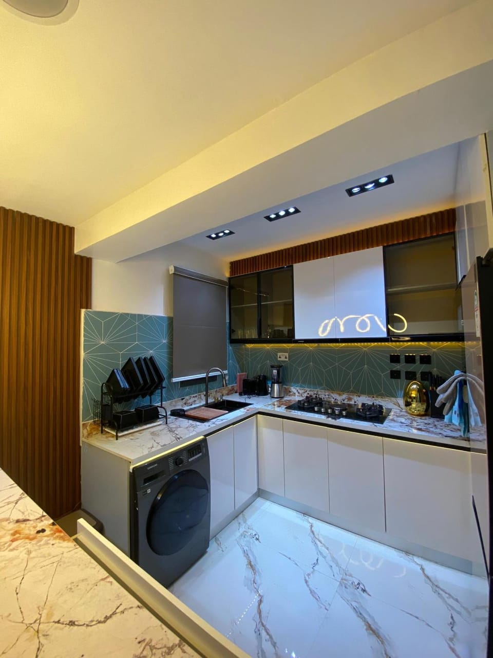 Kitchen or kitchenette
