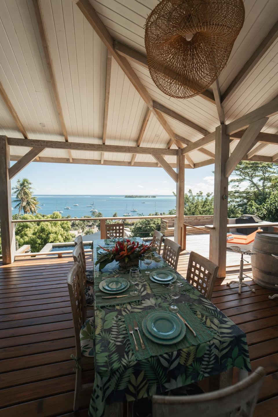 2 BR. Panoramic Lagoon View Villa: Poolside paradise, gourmet kitchen Villa in Bora-Bora
