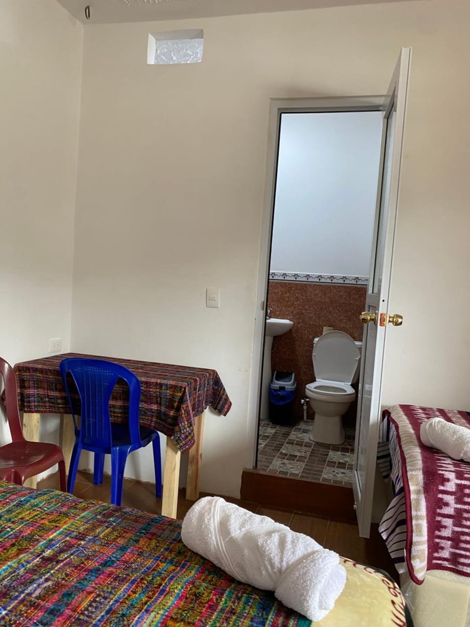 “Posada Vicentas” compartir con una familia Tz’utujil Vacation rental in Sololá Department