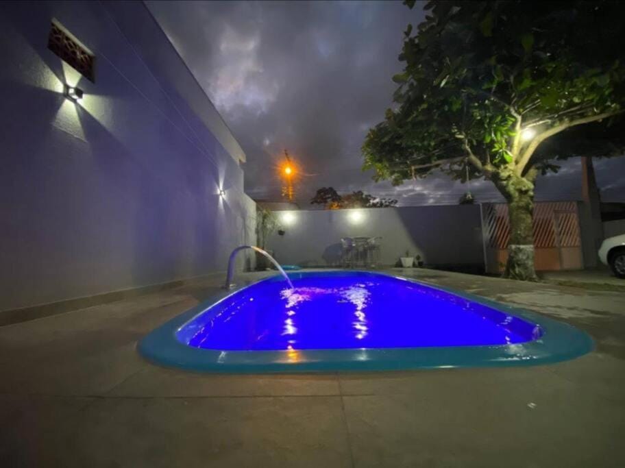 Casa com Piscina aquecida em Balneário Camboriú House in Camboriú