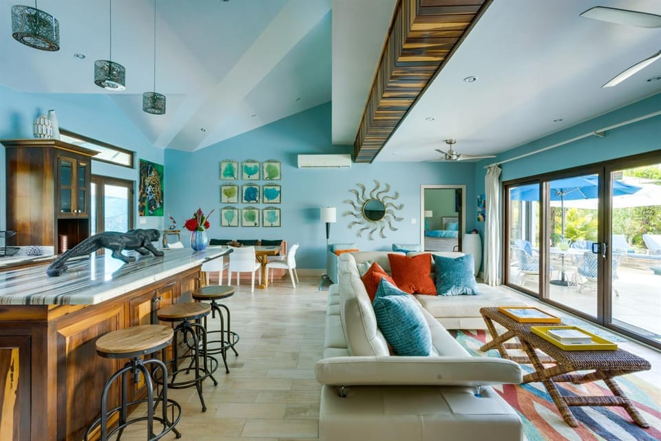 Stunning 3BR Lagoon Home with Sunset Rooftop Deck Villa in Stann Creek District