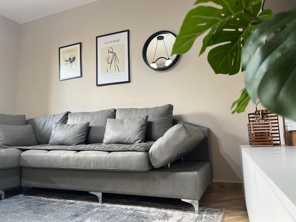 New modern Tirana apartment Apartment in Tirana