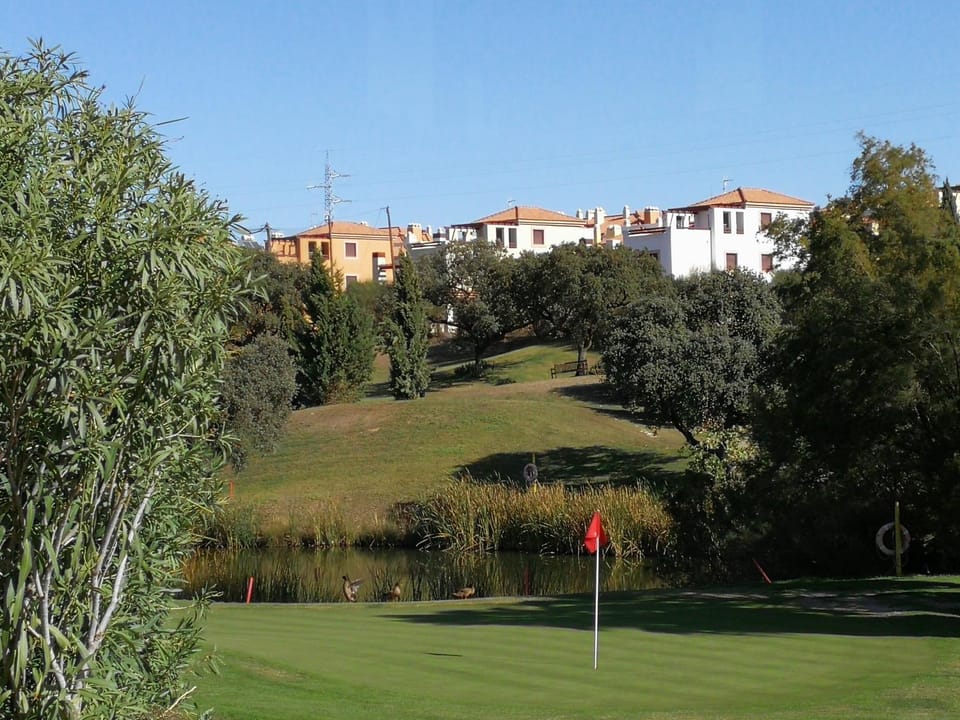 Natural landscape, Golfcourse, Entertainment