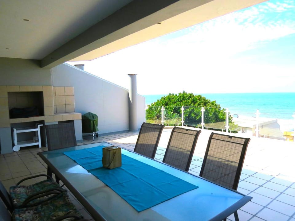 5 Manaba Breeze, Uvongo Apartment in Margate