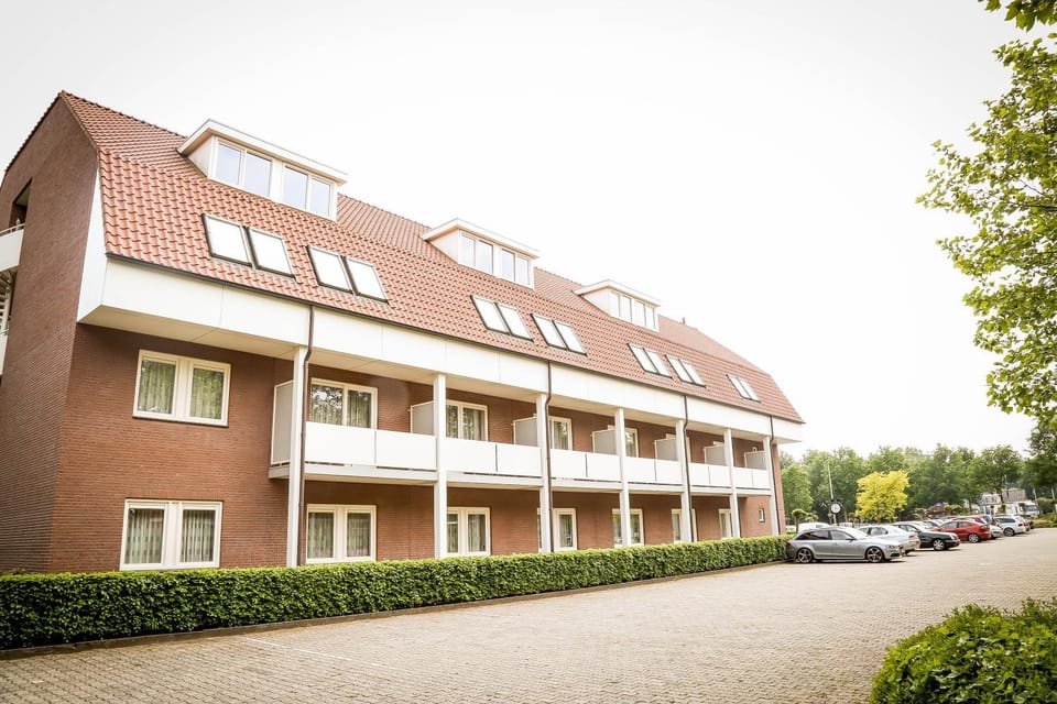 Property building, Parking