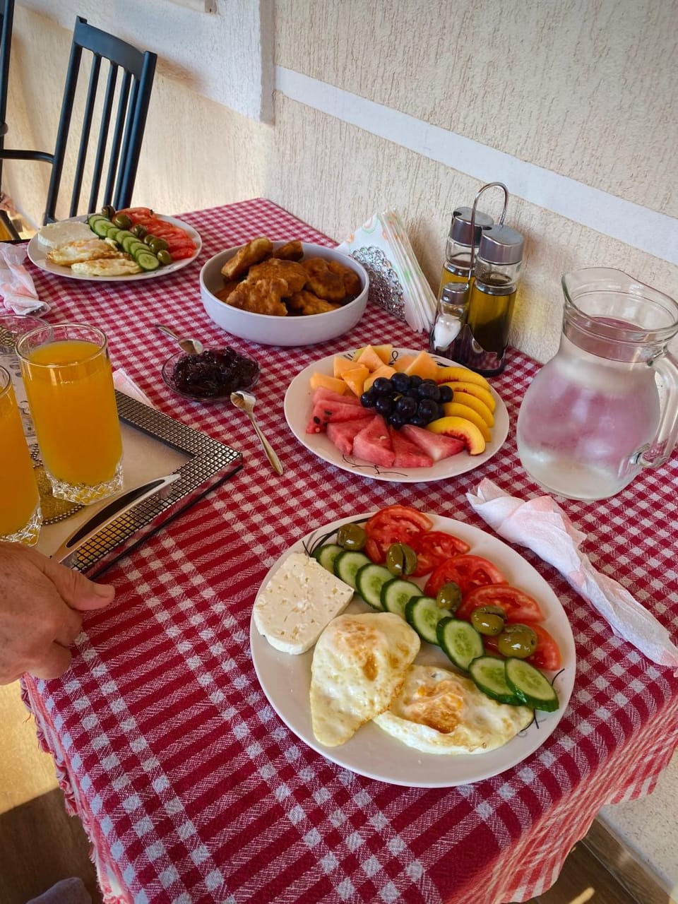Food and drinks, Food, Breakfast, Continental breakfast, Drinks