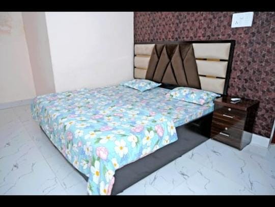 NK Paradise Home Stay Apartment in Varanasi