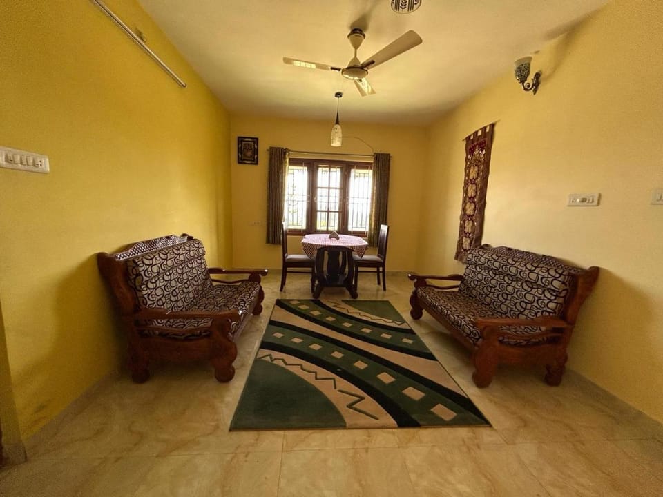 Madhu Manish Homestay and Rooms Vacation rental in Kerala