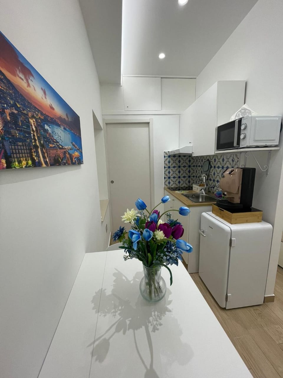 TV and multimedia, Kitchen or kitchenette, Dining area, minibar, oven, pet friendly, stove