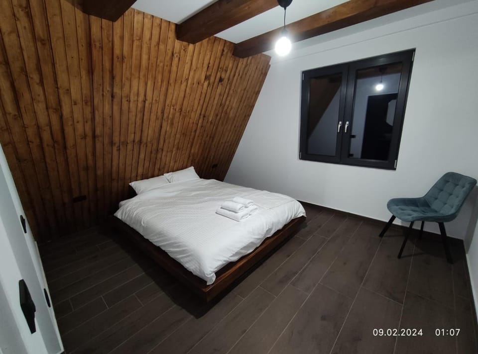 Cabana NucA-Frame Baia Mare Chalet in Romania