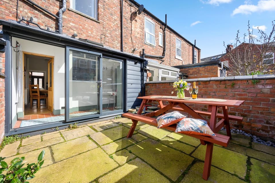 Patio, Garden