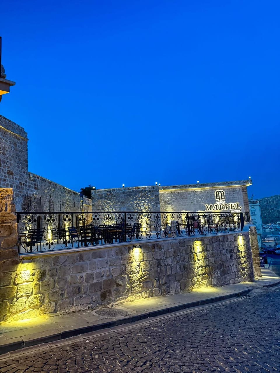 Property building, Night, Balcony/Terrace, Landmark view