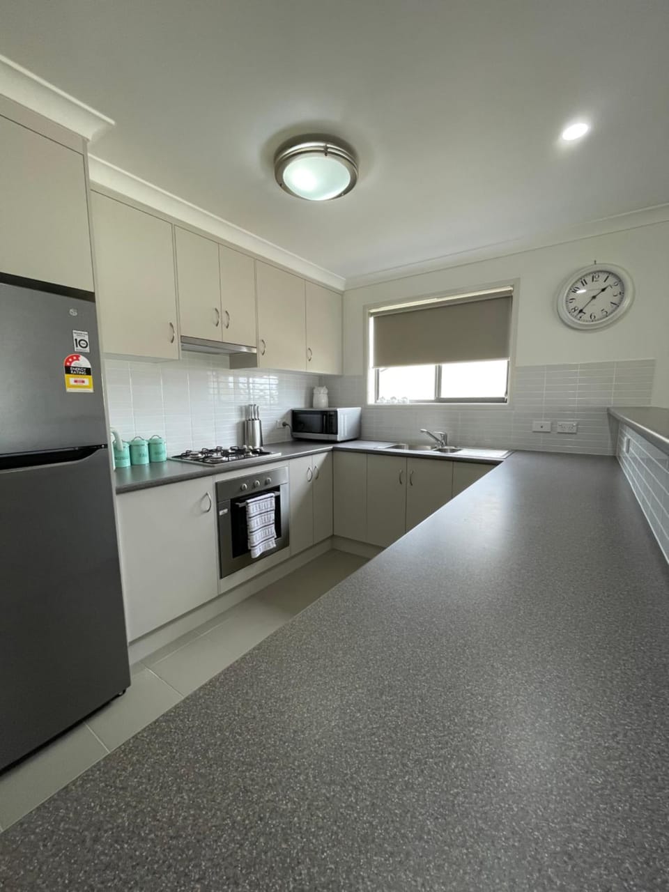 Yass Valley Stays - Convenient & Comfortable Apartment in Yass