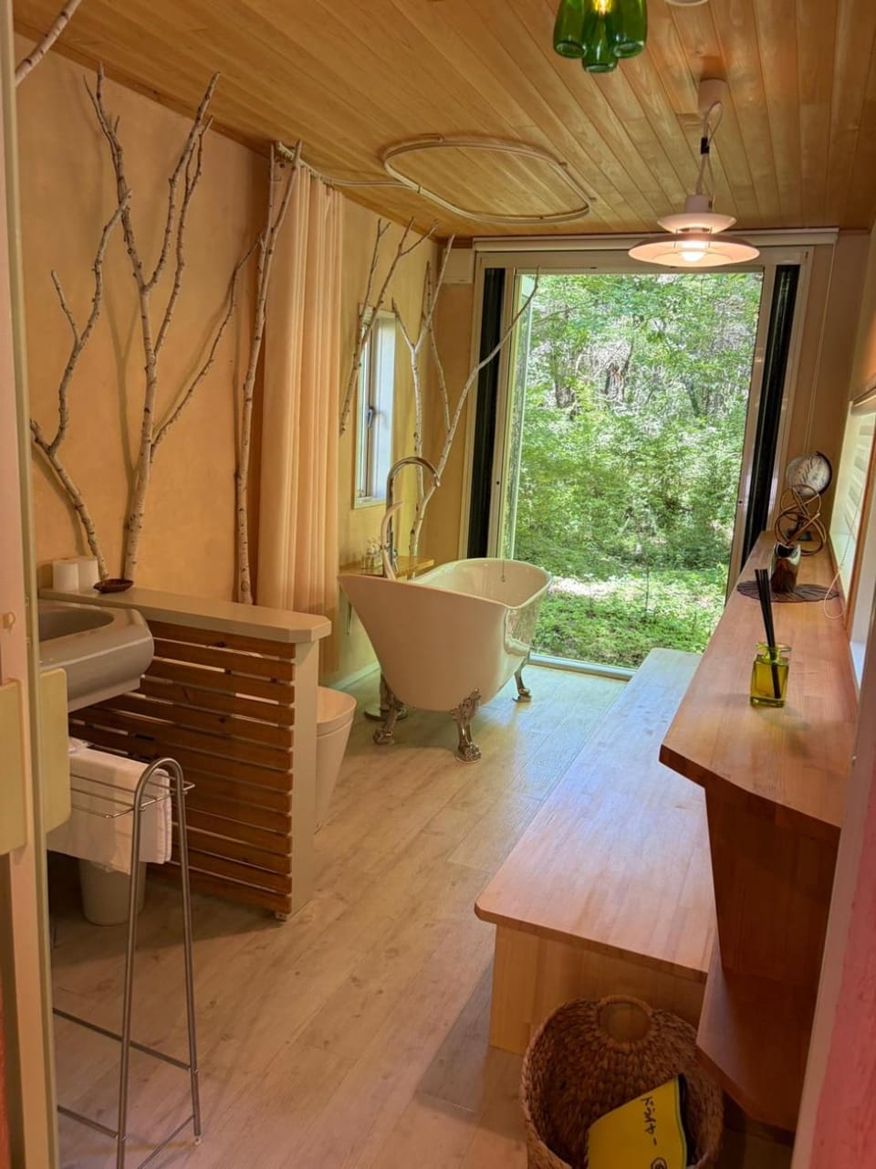 Bathroom, Bath