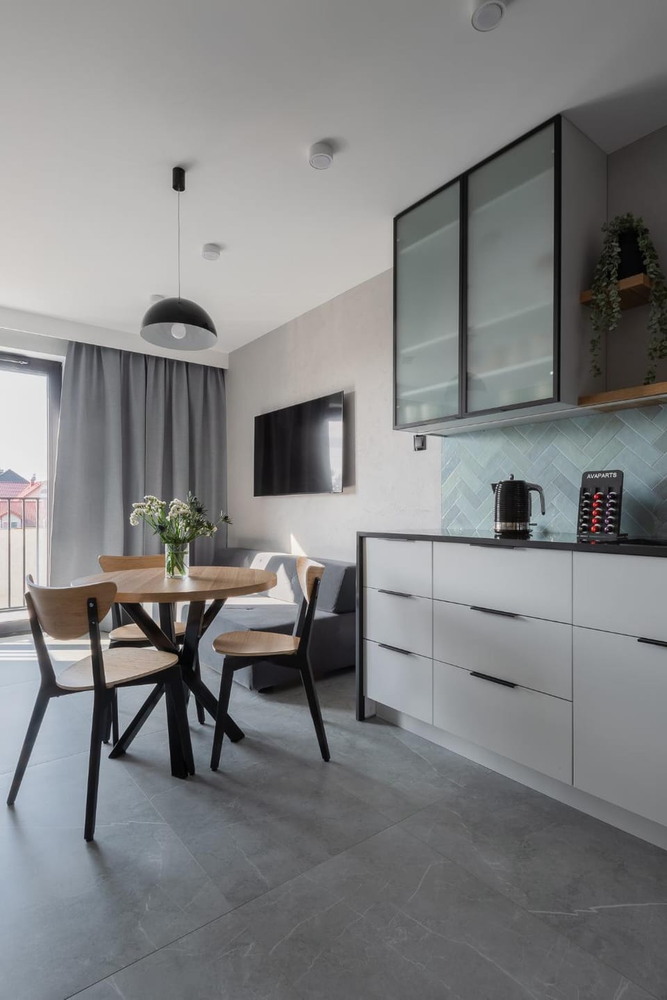 TV and multimedia, Kitchen or kitchenette