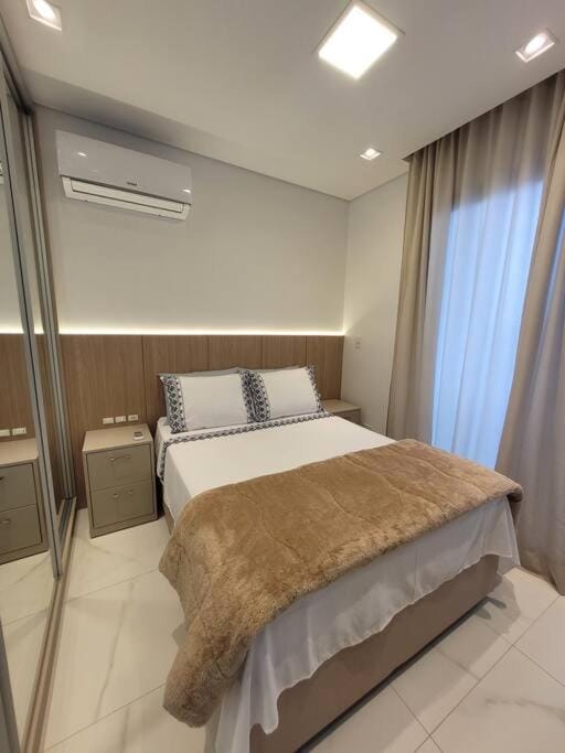 Bed, Photo of the whole room, Bedroom, air conditioner