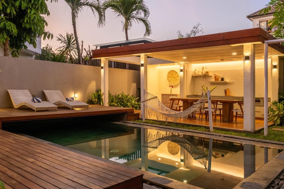 Balcony/Terrace, Swimming pool