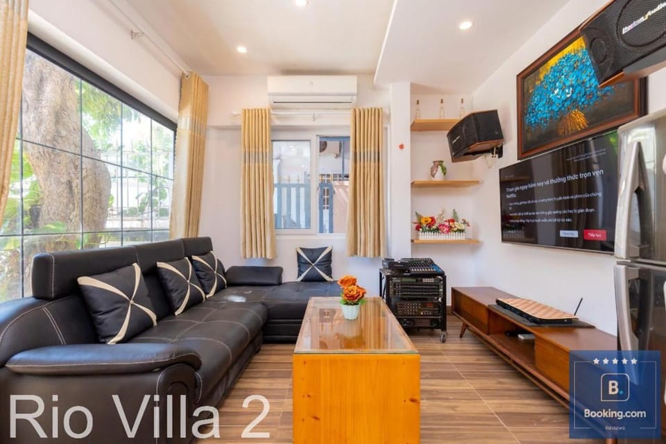 Communal lounge/ TV room, Casino
