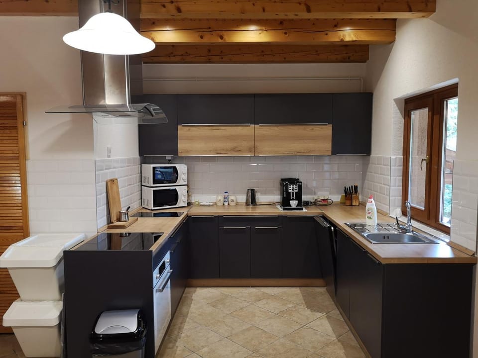 Nyitott Kapu Vendégház Bed and Breakfast in Slovakia
